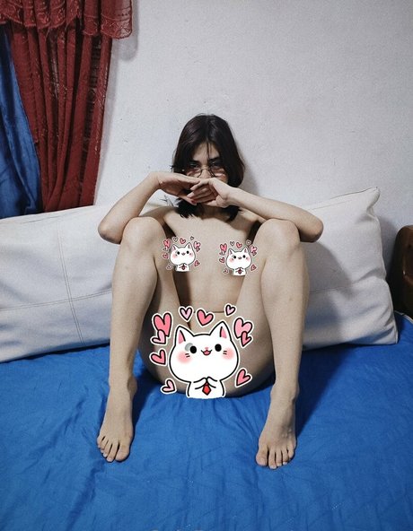 evee meow セクシーなポルノスター 写真