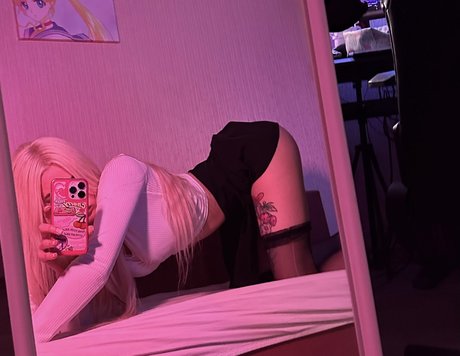 Morana Battory HDポルノスター 画像