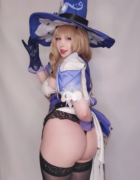 主観視点のアジア人OnlyFans 美しいポルノ 写真