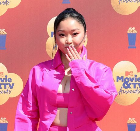 ナイロン足 OnlyFans 限定 ギャラリー