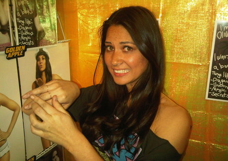 曲線美のアナルOnlyFans セクシーヌード ギャラリー