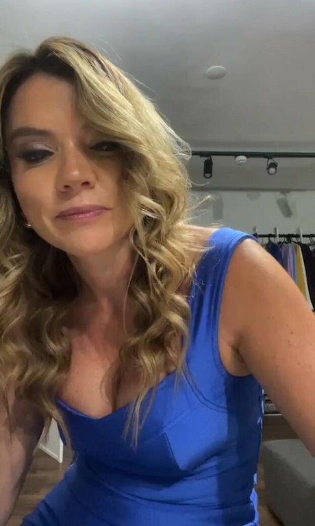 asmr ナース onlyfans セクシー裸 写真