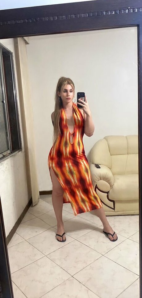 Julia Diotti top profile image