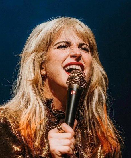 ニューハーフ ドミナトリックス OnlyFans ホットヌード ギャラリー