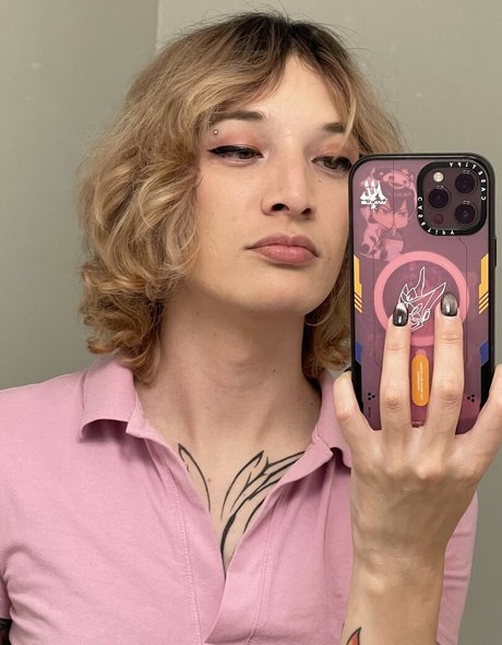 Stormy buns ポルノスター セクシー 写真