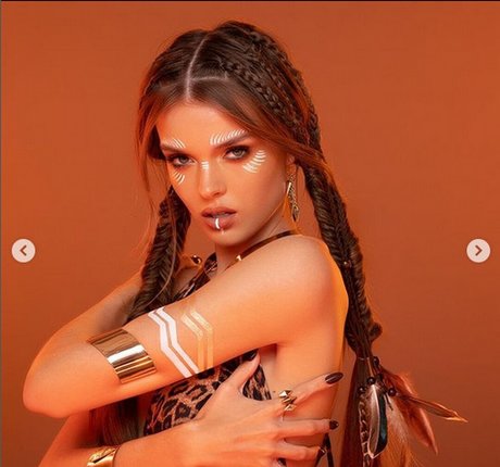 ニューハーフ 熟女 OnlyFans アートxxx 写真