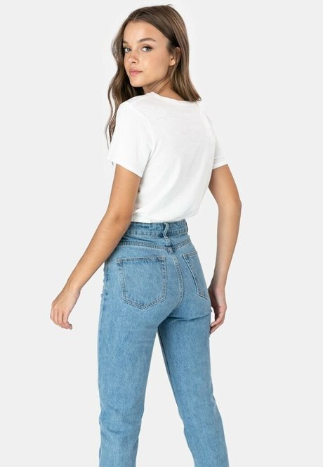 セクシーなブロンドのOnlyFans ホットセックス 写真