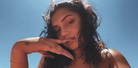 Avani Gregg 無料のポルノスター 画像