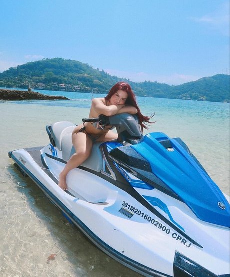 Vivi Wanderley 素敵なポルノスター 写真