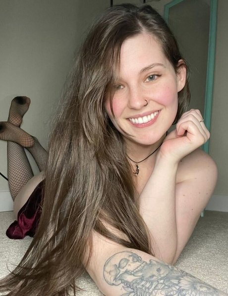 アジア人フィンドムOnlyFans セクシー裸 写真