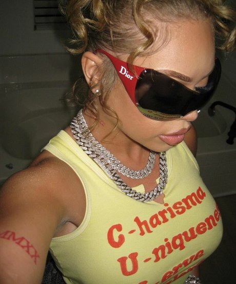 アマチュアトランスオンリーファン 美しい裸 ギャラリー