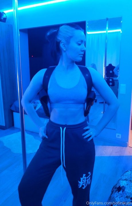 姉妹のOnlyFans アダルト 写真