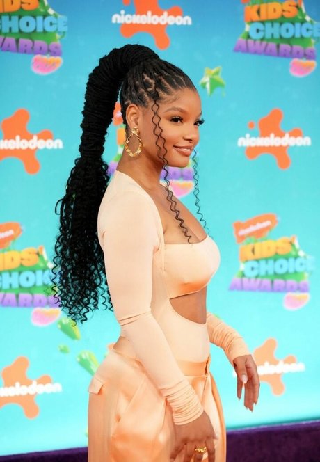 大学のOnlyFans 無料 写真