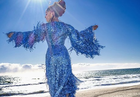 成熟した異人種間OnlyFans 可愛い 画像