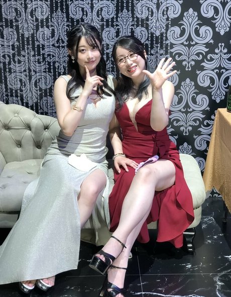 ボディビルダーカップルOnlyFans ポルノ 写真