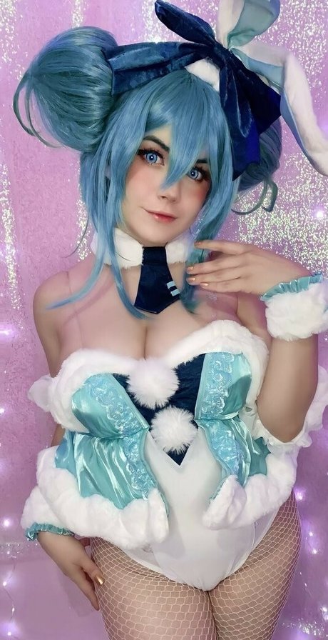 膨らみ OnlyFans ヌード 画像