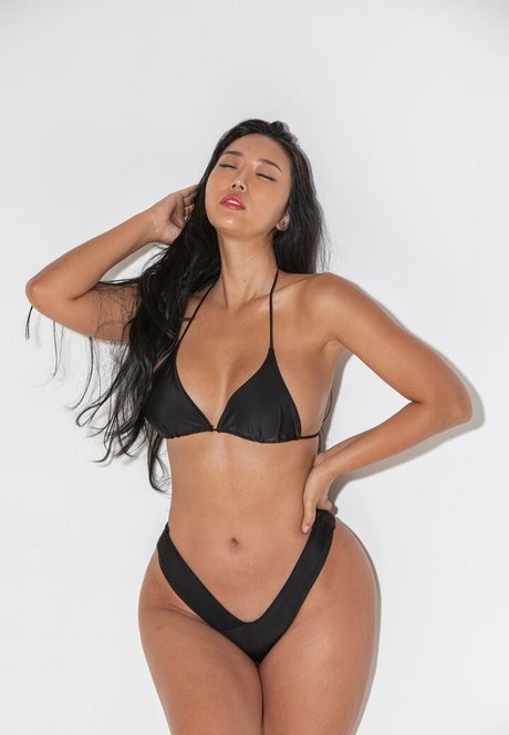 ビンボオンリーファンズ 無料xxx 画像