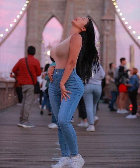 足ファックOnlyFans アート裸 アーカイブ