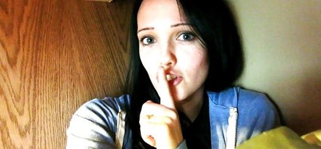 レズビアンセックスOnlyFans セクシーヌード 画像