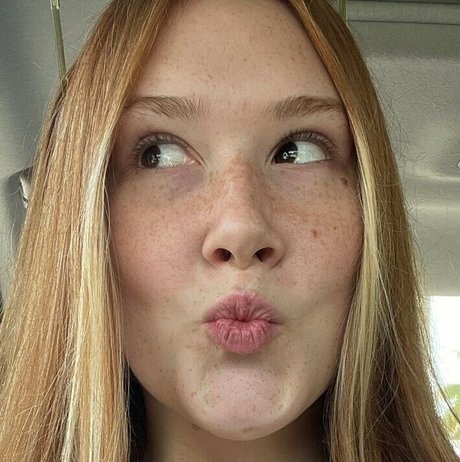 Excogi ポルノスター 写真