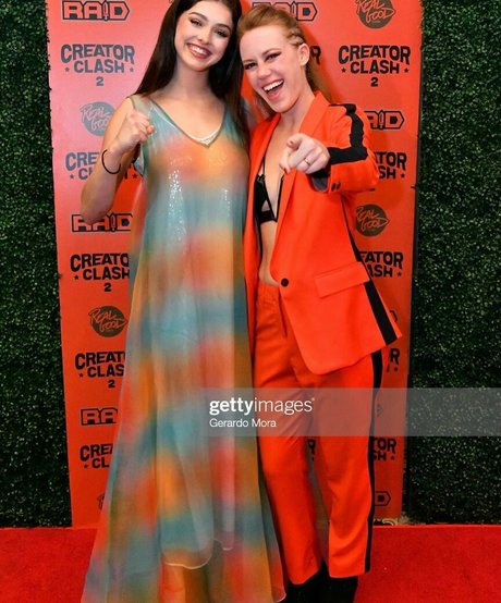 偽おっぱいOnlyFans 美しい裸 写真