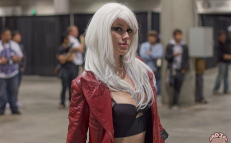 Marisha Ray ヌードモデル 画像