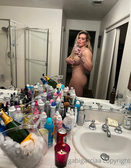 Gabi Garcia ホットスター 写真
