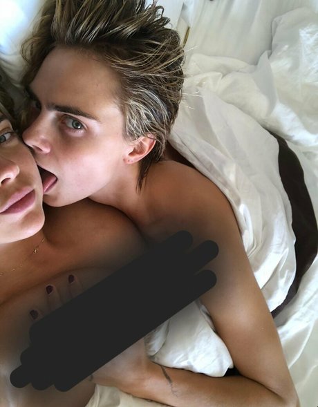 Ashley Benson ポルノスター xxx 画像