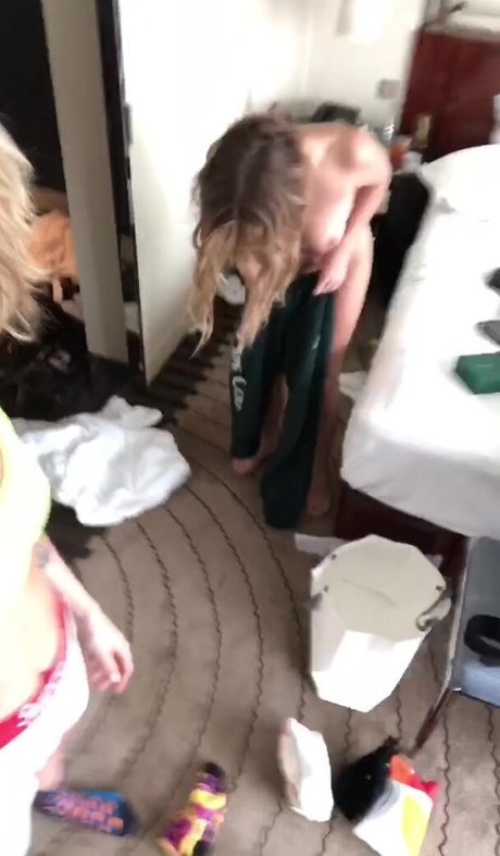 エボニートップオンリーファン 無料ヌード 画像