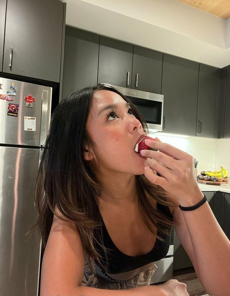 巨乳とお尻のOnlyFans パーフェクト 画像