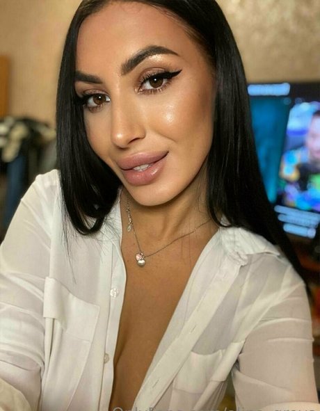 サッカーママOnlyFans アダルト 画像