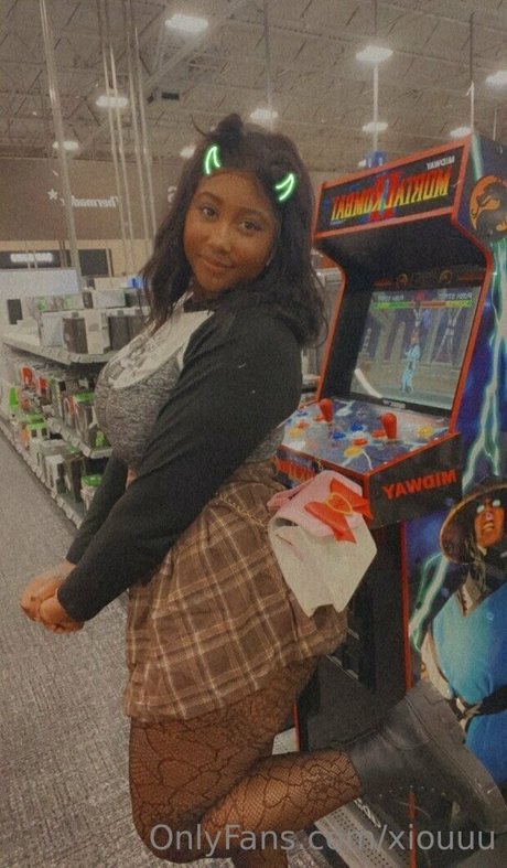 興奮したOnlyFans ポルノグラフィック 写真