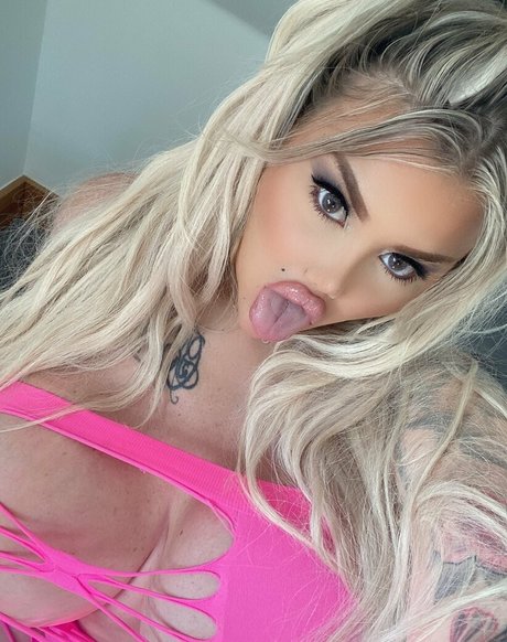 ブルネットの看護師OnlyFans ホットセックス ギャラリー