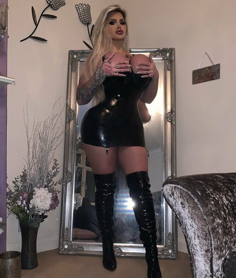 OnlyFansを無効にしました ホットxxx ギャラリー