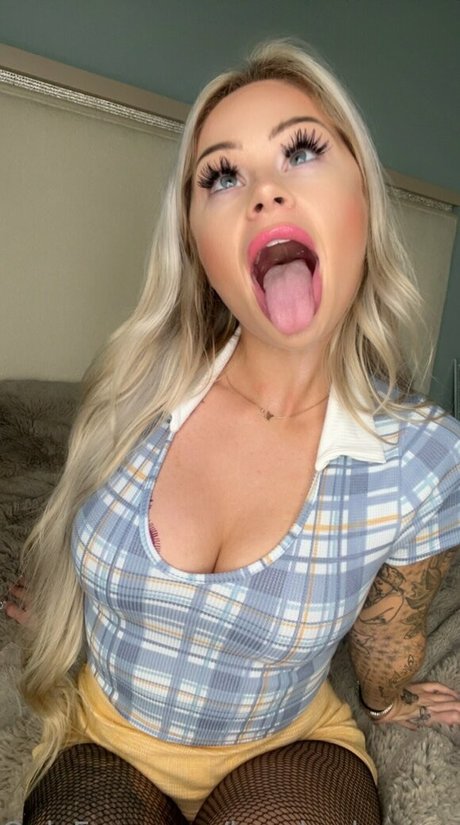 細身の巨乳OnlyFans 無料xxx ギャラリー