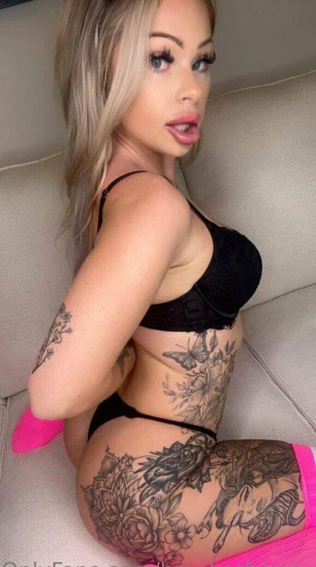 アマチュアぽっちゃりOnlyFans ホット裸 画像