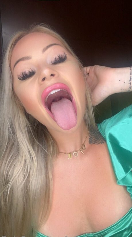 本物のティーンオンリーファン ホット 画像