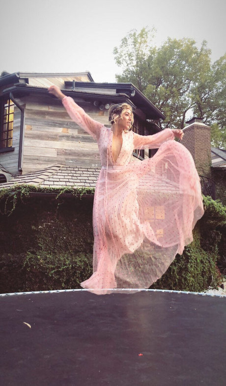 アナルパウグオンリーファンズ ポルノグラフィック アーカイブ