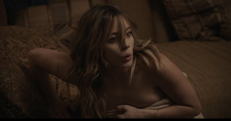 アーミーガールズオンリーファン トップ 写真