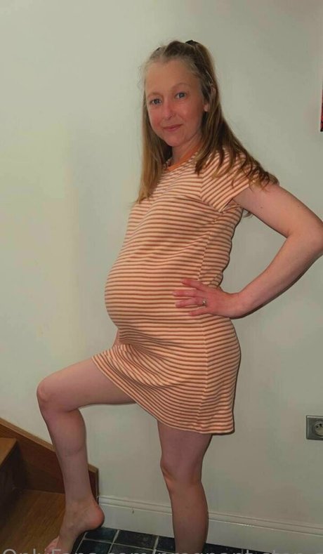 pregnant step sister ポルノスター パーフェクト 写真