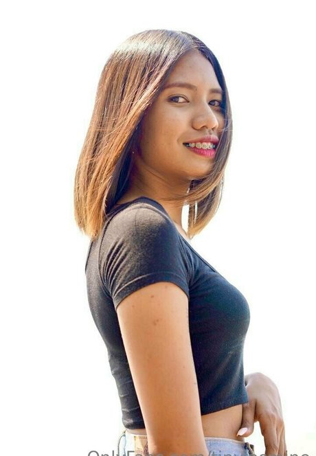 tinyjasmine 無料のポルノスター 写真