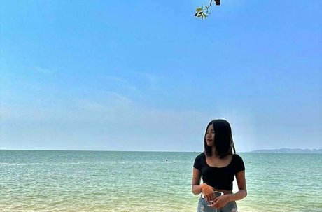 tinyjasmine ポルノスター アダルト 写真