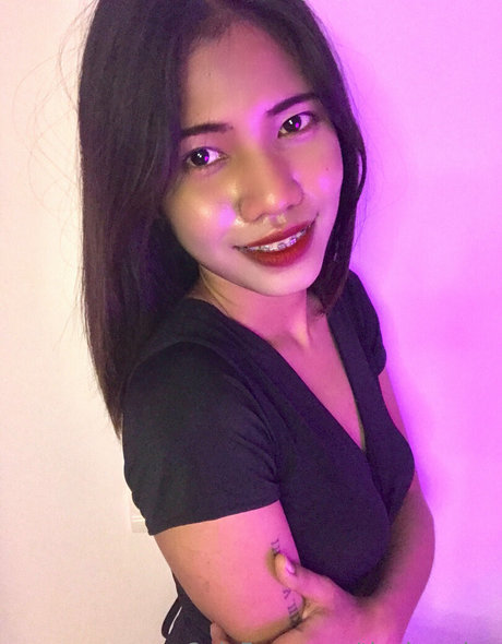 tinyjasmine ポルノスター アダルト 画像