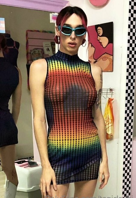 tsgirlrubi 完璧なモデル 写真