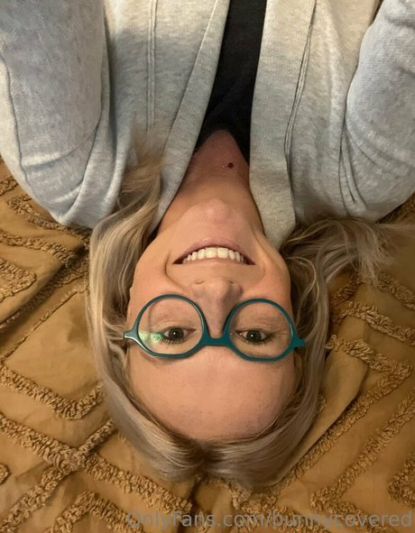 bunnycovered セクシーなスター 写真