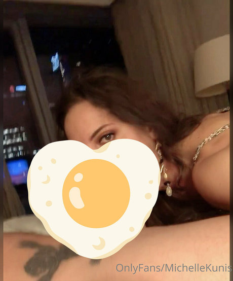 アマチュアペッギングOnlyFans 可愛い 写真