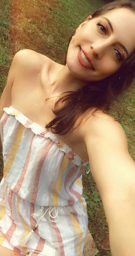 エボニートランスオンリーファンズ ヌード 画像