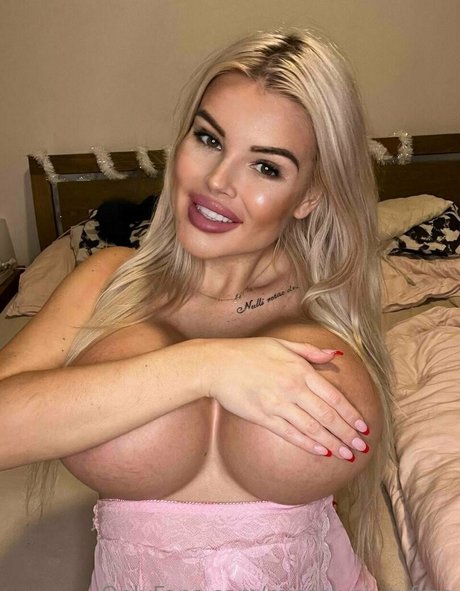 misselusivexfree セックス女優 写真