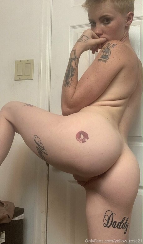 シシーオンリーファンズ アート裸 ギャラリー