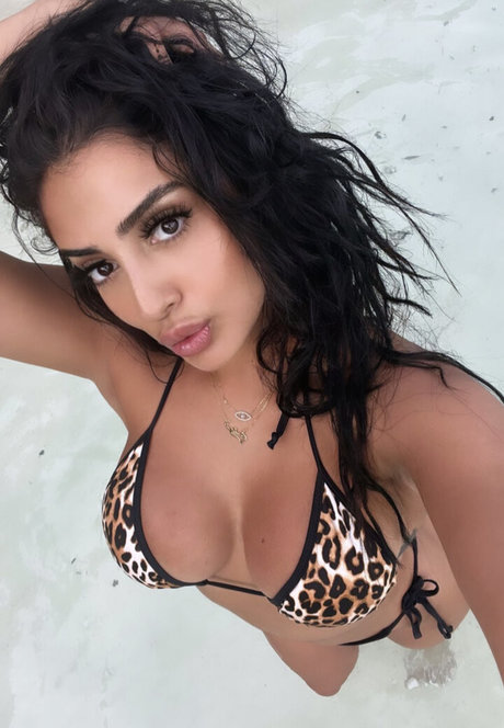 エボニーフィットネスOnlyFans セクシーヌード ギャラリー